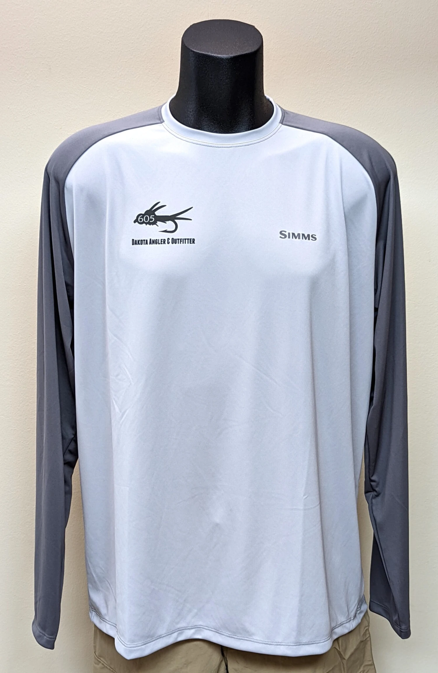 Simms Men's Tech Tee (Artist Series) 605 Fly Logo 5 Simms Men's Tech Tee (Artist Series) 605 Fly Logo - Image 3